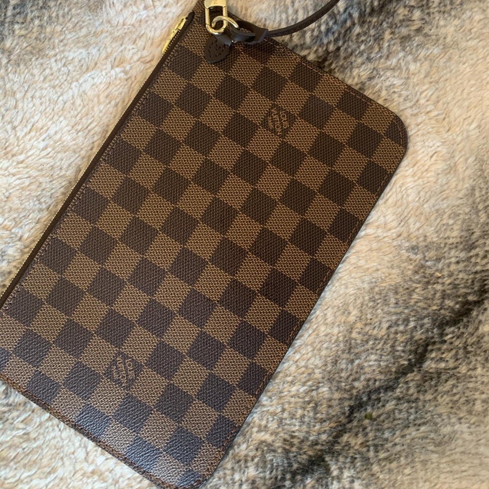 Authentic GM neverfull pouch Louis Vuitton